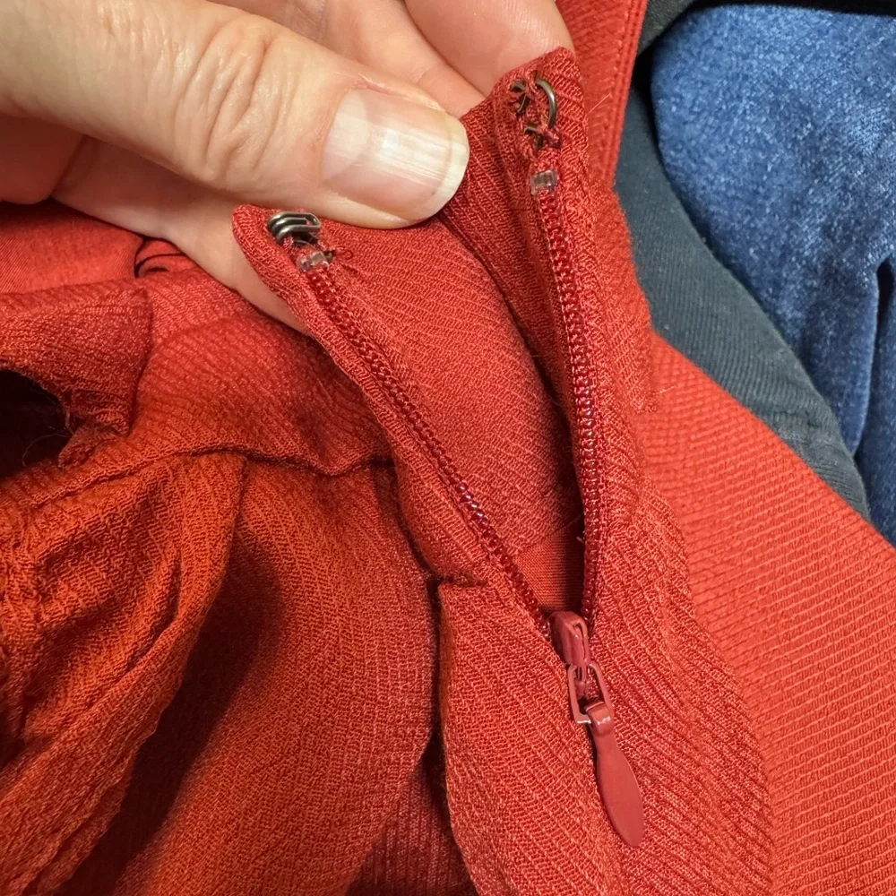 NWT LOFT Deep Red Ruffle Faux Wrap Skirt, Size 6, Burgundy, midi, flounce - Picture 9 of 15